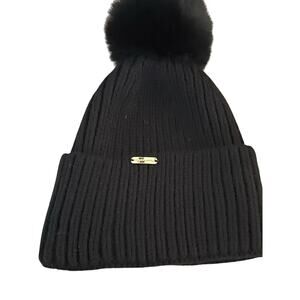 Steve Madden black knit beanie hat ski snow winter